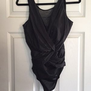 Miraclesuit one piece 16